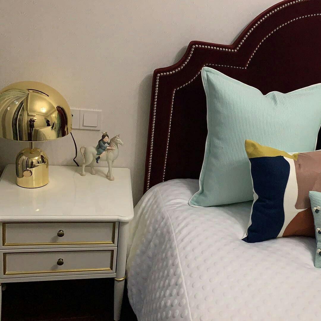 ChimeGlow Lamp - Bell-Shaped Elegance for the Home