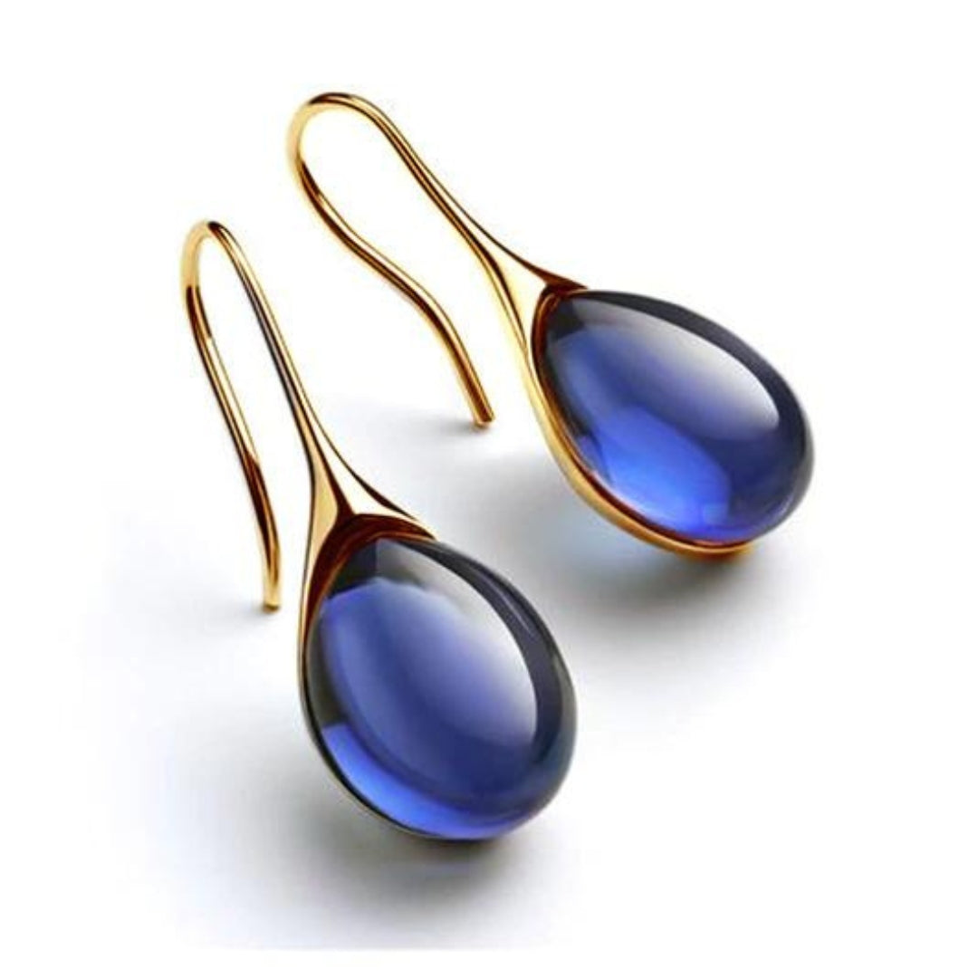Stylish Celestina Earrings with Crystal Drop - A Trendy Must-Have!