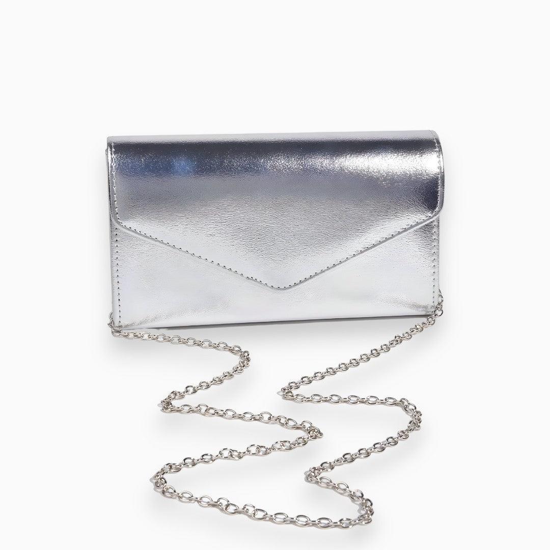 EleganceClutch – Fashionable Ruffled Clutch Bag
