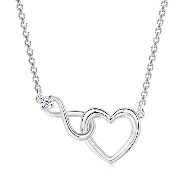 HeartBond Necklace – Timeless Jewelry of Connected Love