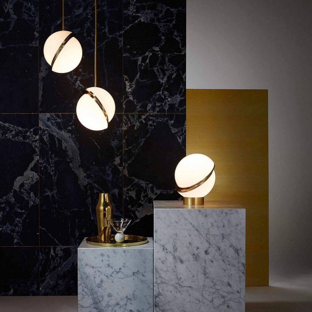 CielCourbe Lamp - Luxury Moonlight Pendant Lamp in Acrylic and Brass