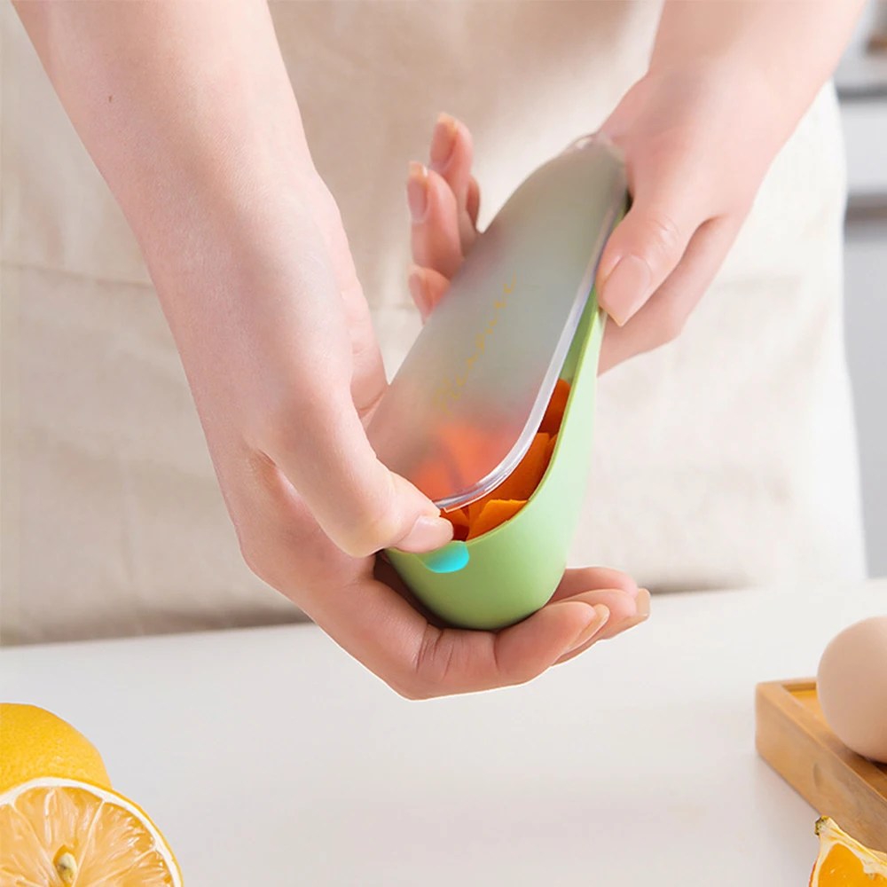 PeelMaster – Stainless Steel Vegetable Peeler with Container