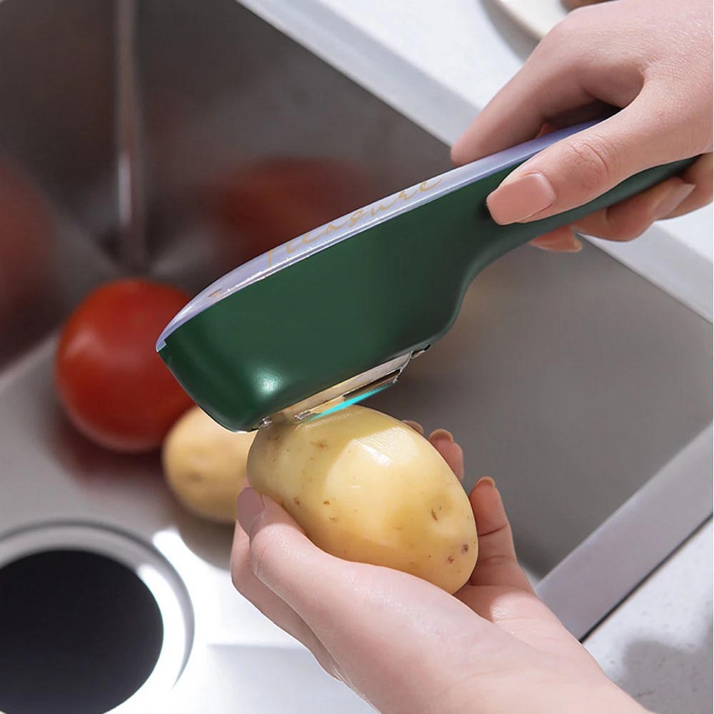 PeelMaster – Stainless Steel Vegetable Peeler with Container