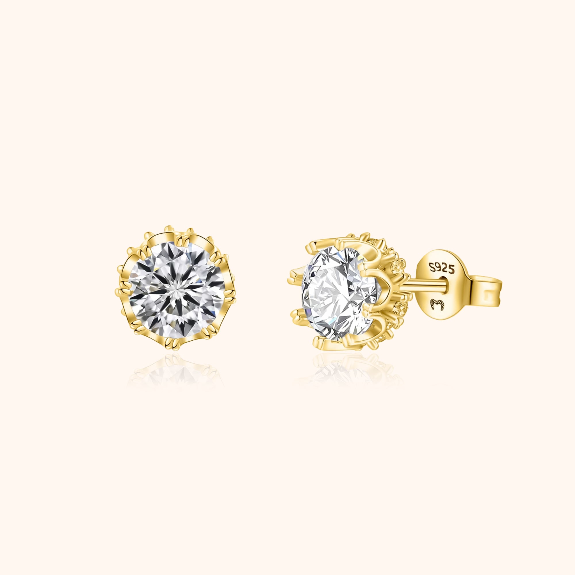 Elegant Elina Kroon Earrings - A Fine Accessory for Your Look