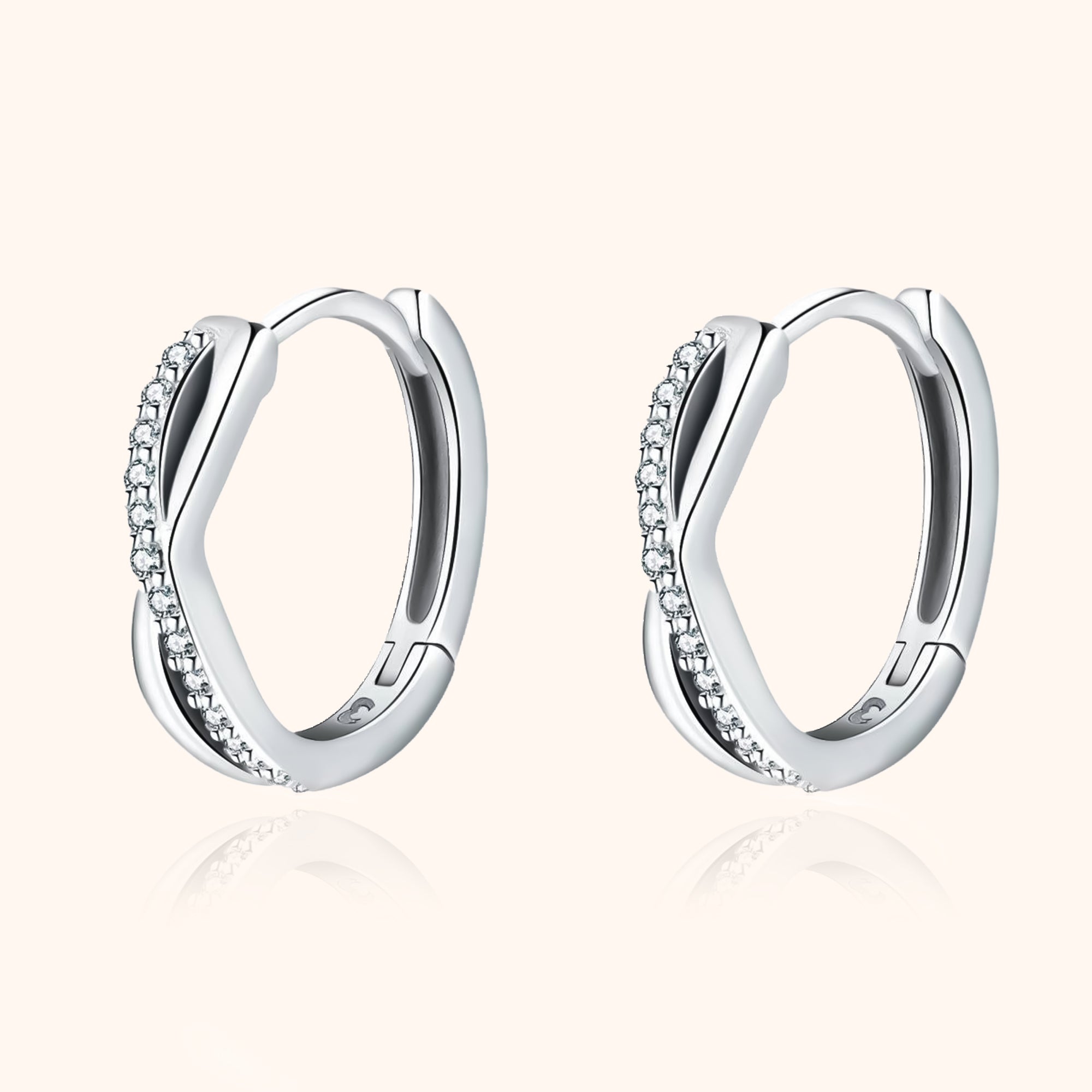 Sophia Cross Earrings – Elegance in every wearing style!