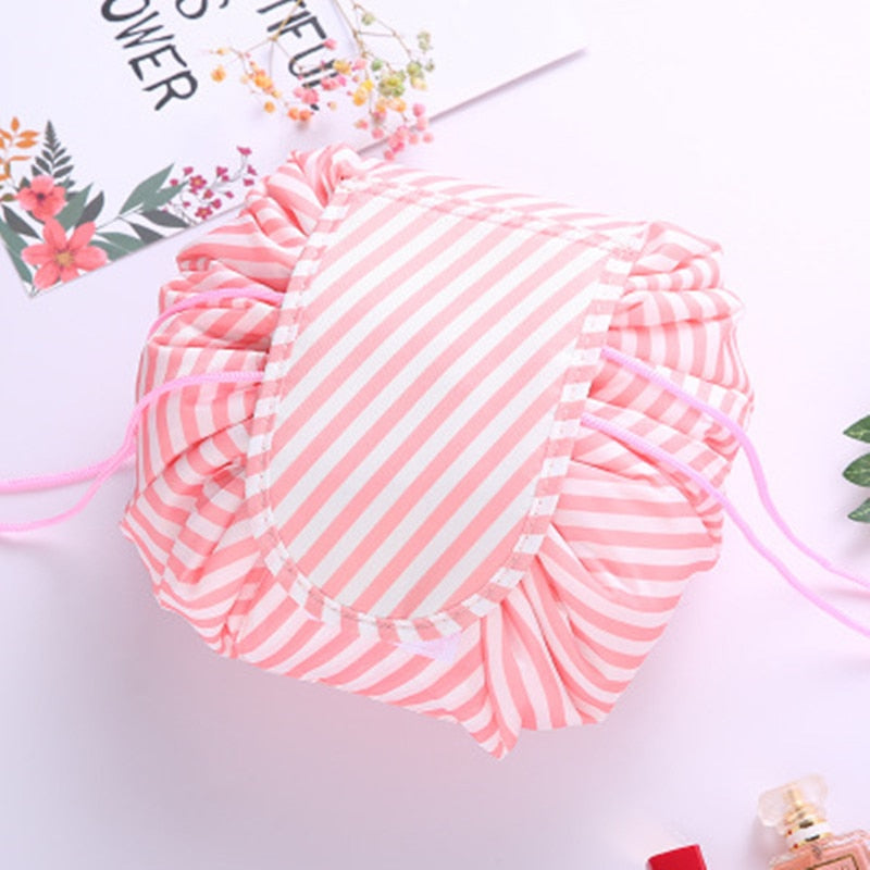 ShannaScrunch – Trendy Make-up Organizer for the Handbag