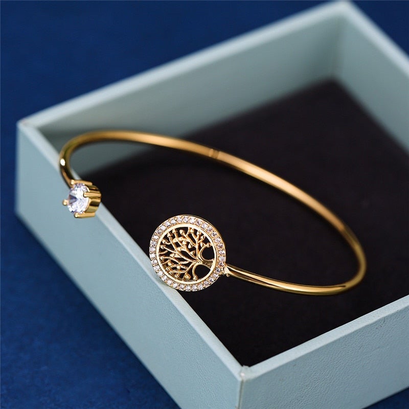 Stylish Adjustable Tree of Life Bracelet - Elowen 