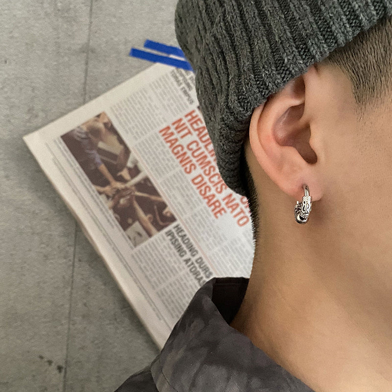 Trendy StreetStyle Earrings | A Unique Choice for the Fashion Conscious Man