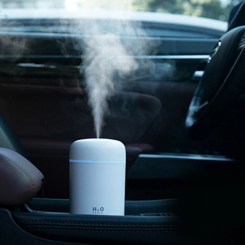 AquaMist Air Purifier - Colorful Lighting for Atmosphere