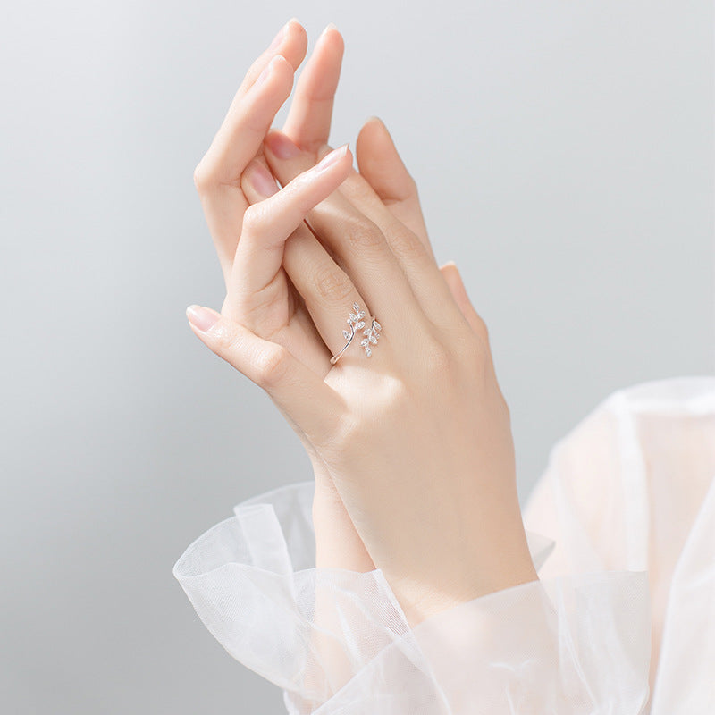 Elegant Adjustable Rings with Zirconia - Amalthea Collection