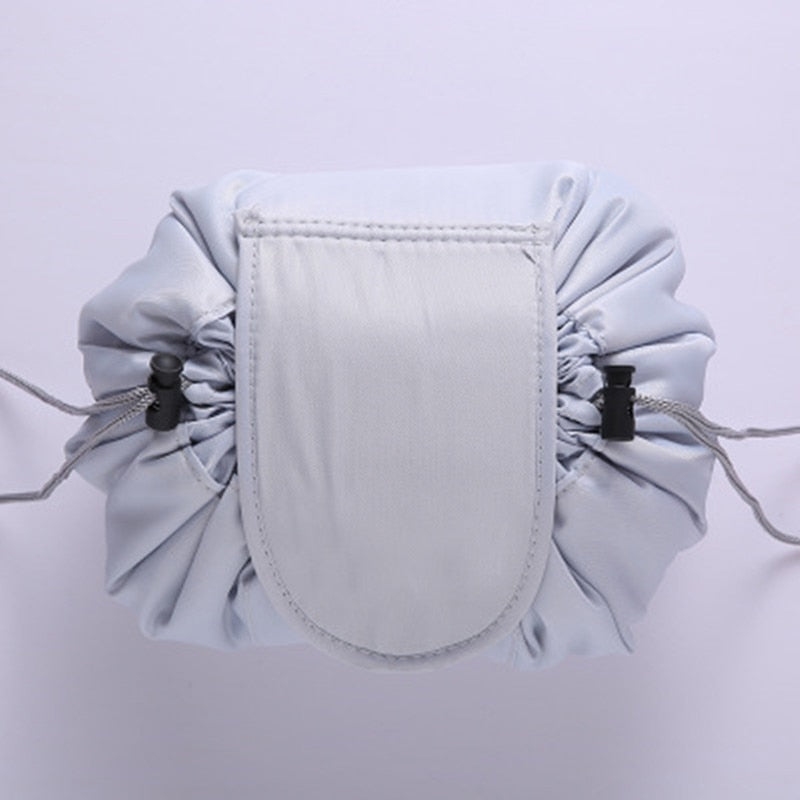 ShannaScrunch – Trendy Make-up Organizer for the Handbag