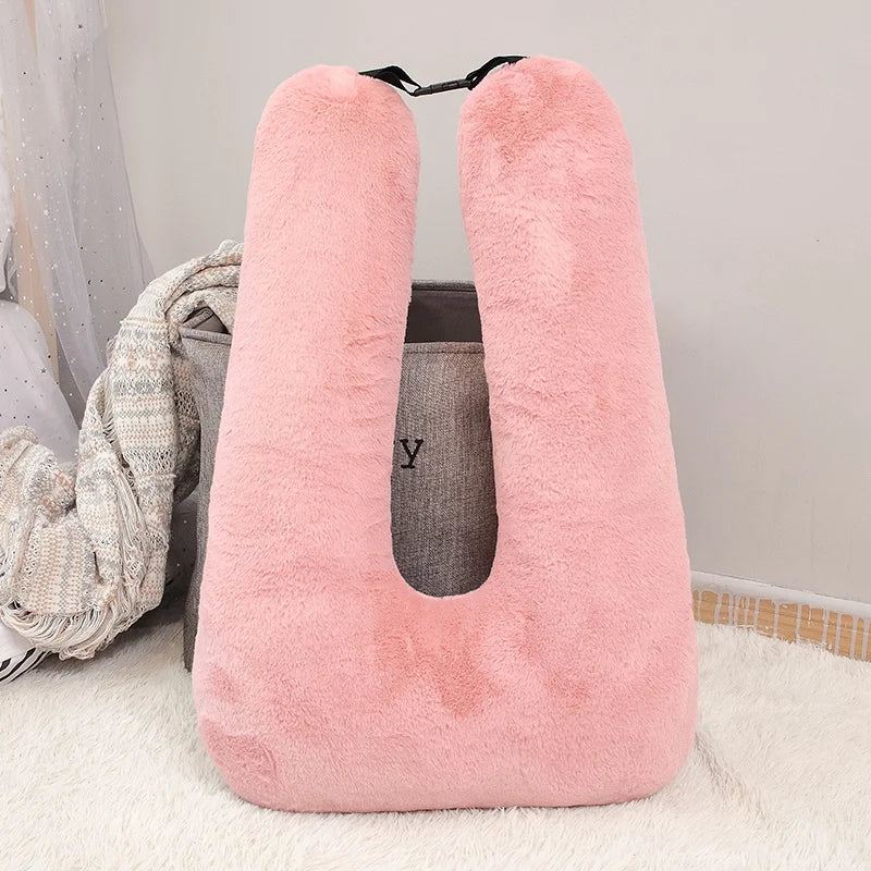 TravelEase – Ergonomic Travel Comfort Pillow for Neck and Shoulders