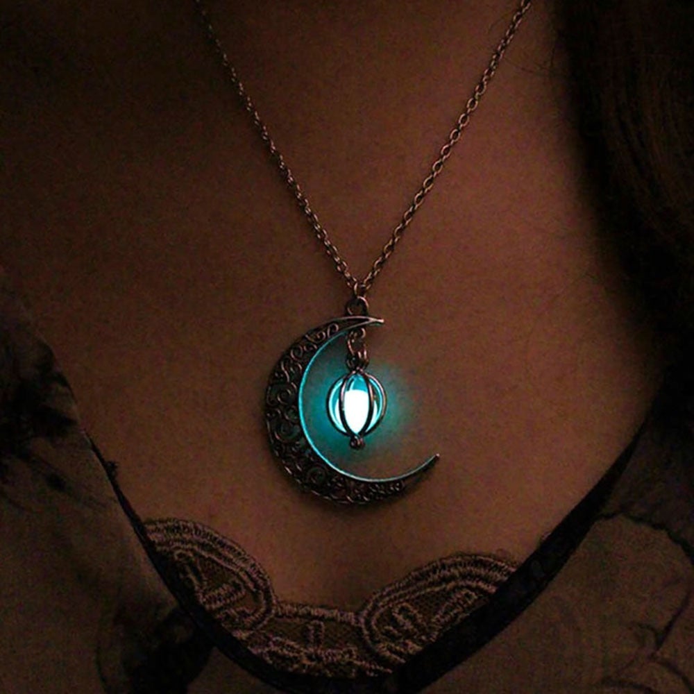 Radiant Lunar Moonlight Chain 