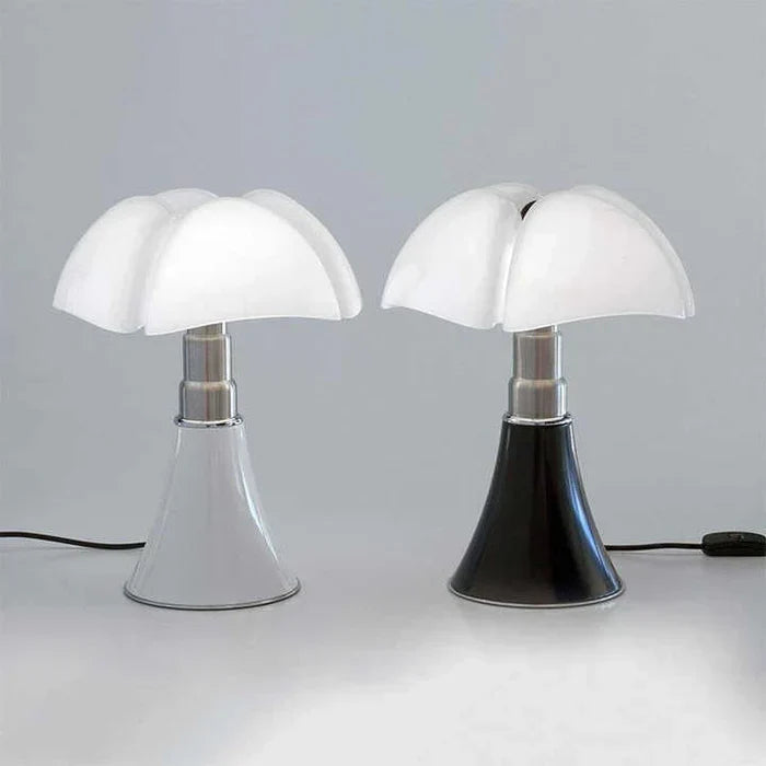 FloraLuxe - Elegant Flower Table Lamp for Interior Design