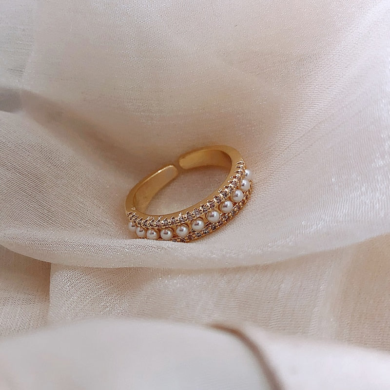 Elegant Guld Ring med Pärla - Martina