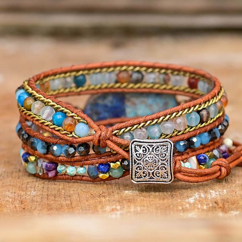 Elegant turquoise Hamsa wrap bracelet - Soraya in blue