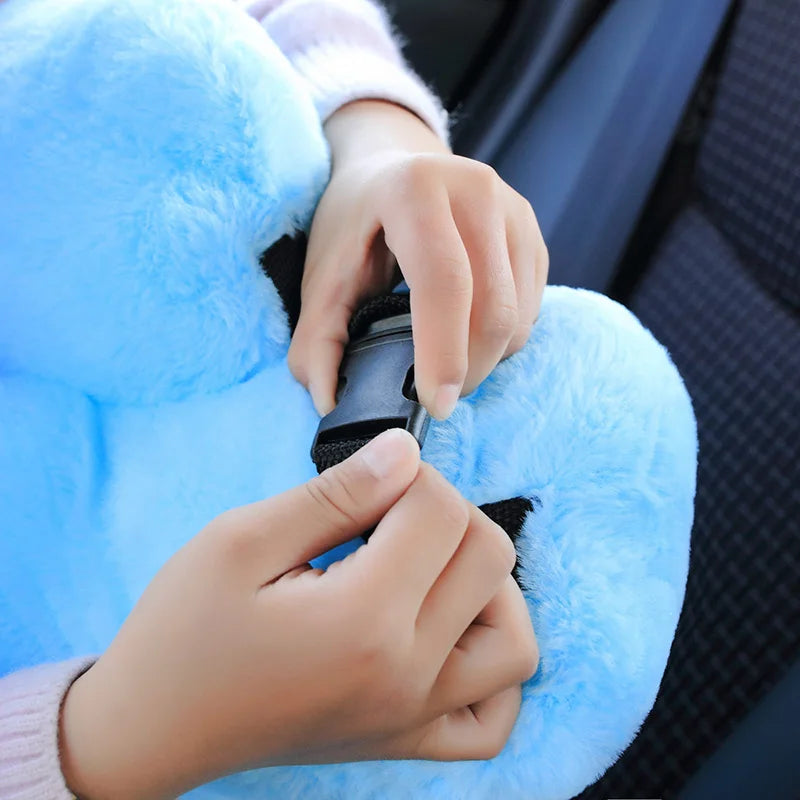TravelEase – Ergonomic Travel Comfort Pillow for Neck and Shoulders