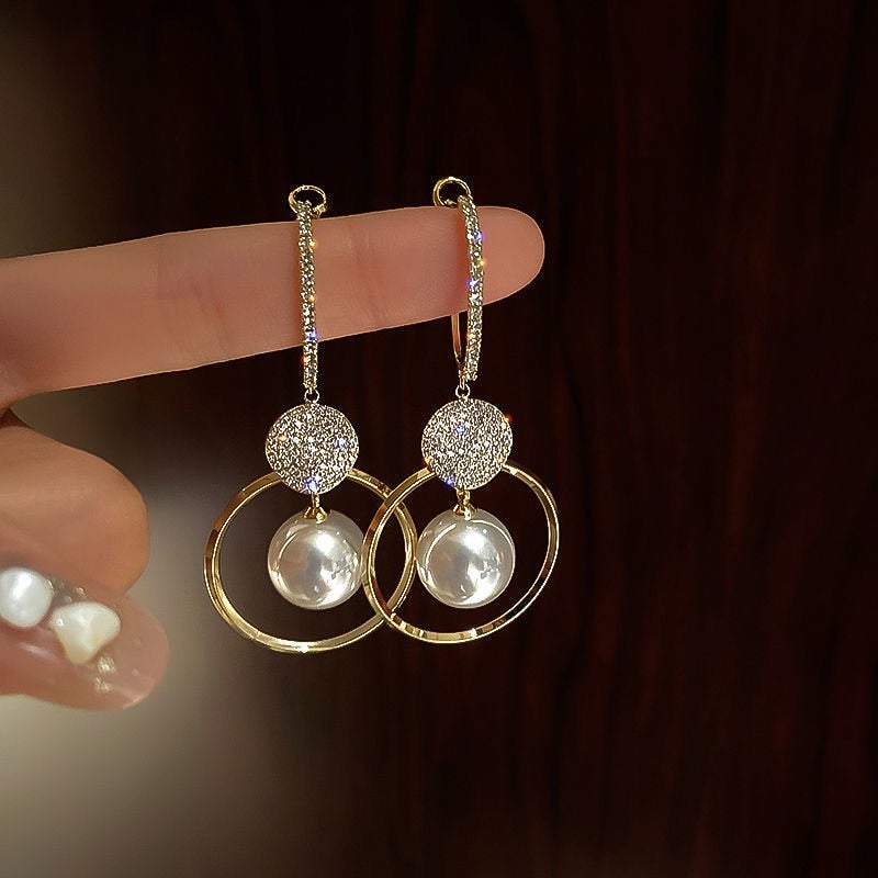 Elegant zirconia and pearl luxury earrings - Alara collection 