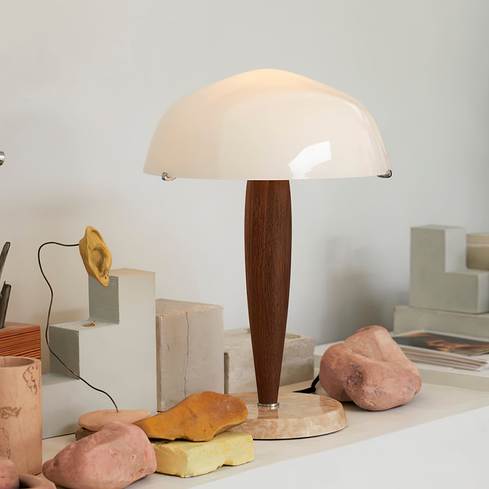 HeritageGlow Table - Tidös Table Lamp with Luxurious Materials