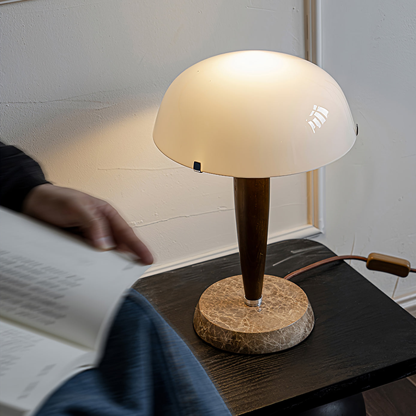 HeritageGlow Table - Tidös Table Lamp with Luxurious Materials