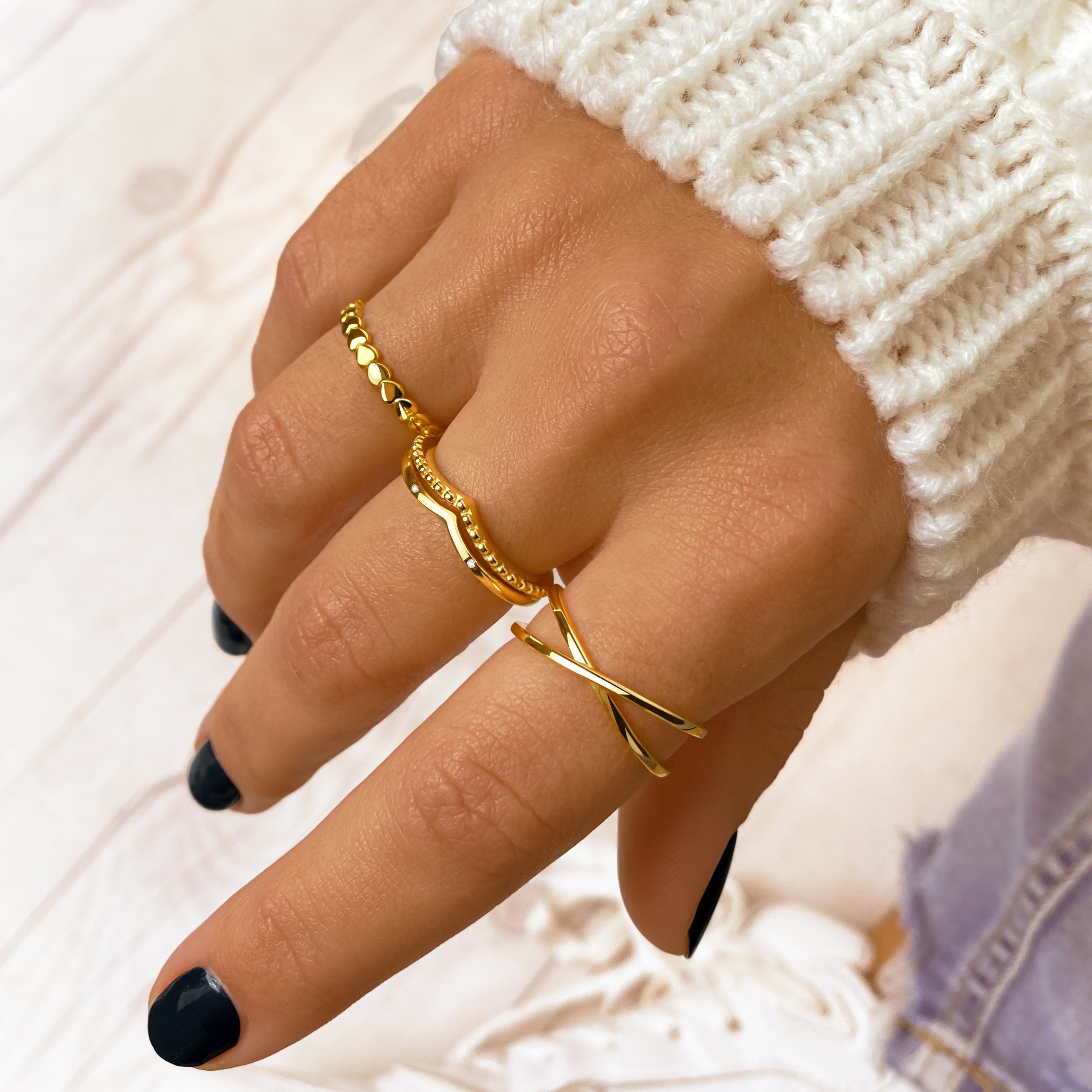 Aurora Heart Ring - A Pinch of Elegance