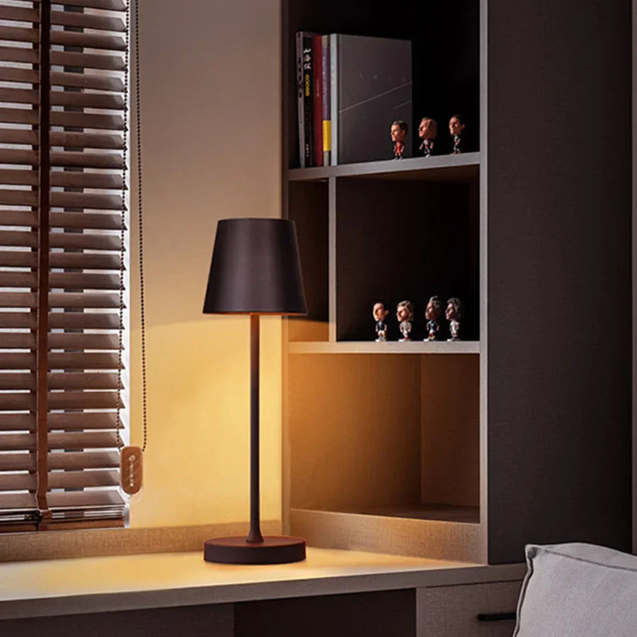 PortaLumen - Wire lamp for stylish lighting