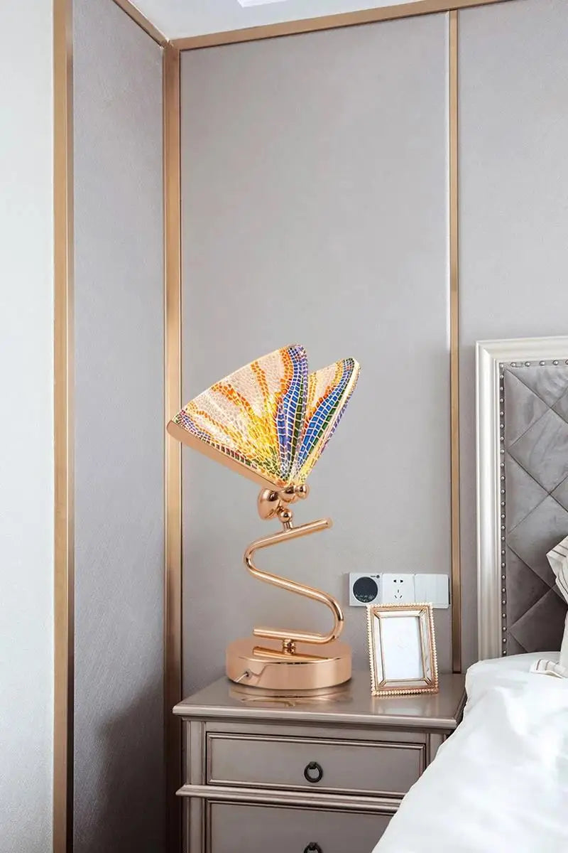 Luxe Butterfly Lamp with Warm Atmosphere Lighting – Elegant Accentuating