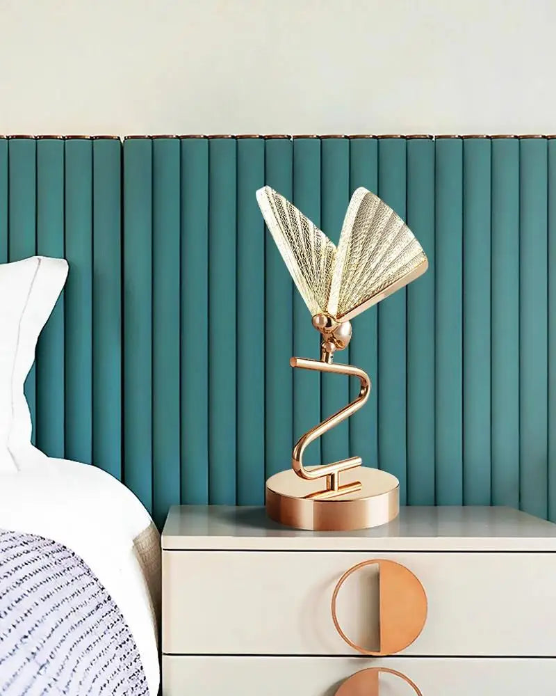 Luxe Butterfly Lamp LuminousWings – Elegance &amp; Atmospheric Lighting