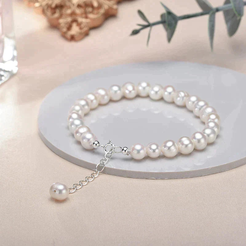 PearlGlow Bracelet - Elegant Silver Bracelet