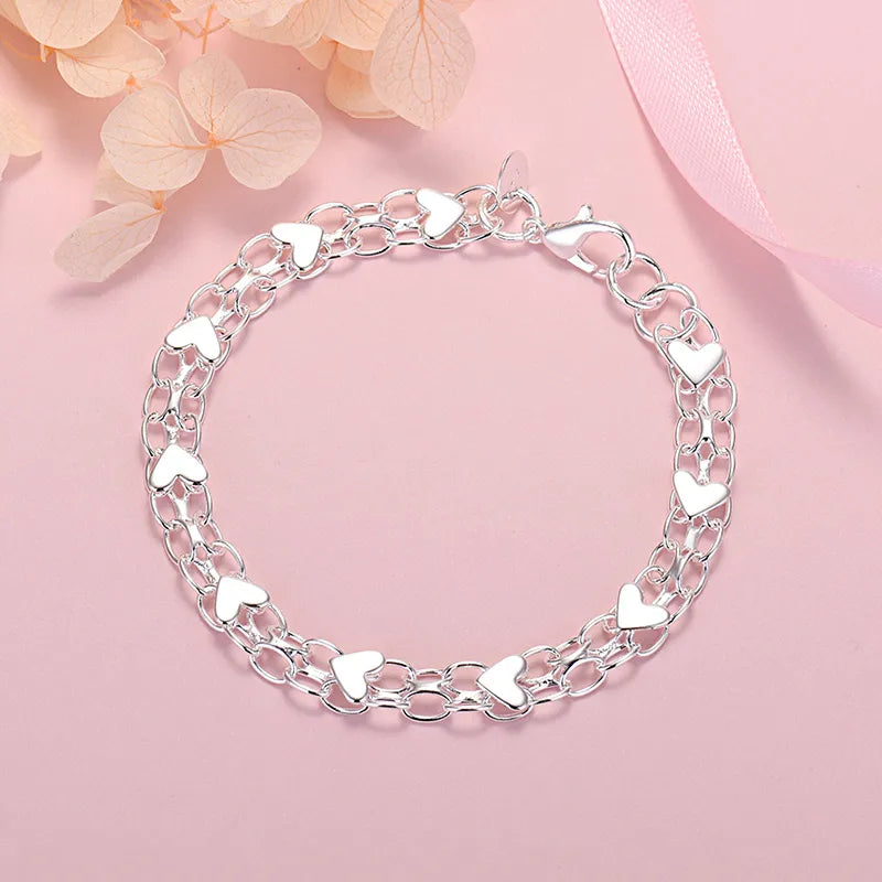 Elegant Luxe Silver Heart Bracelet – Timeless and Chic