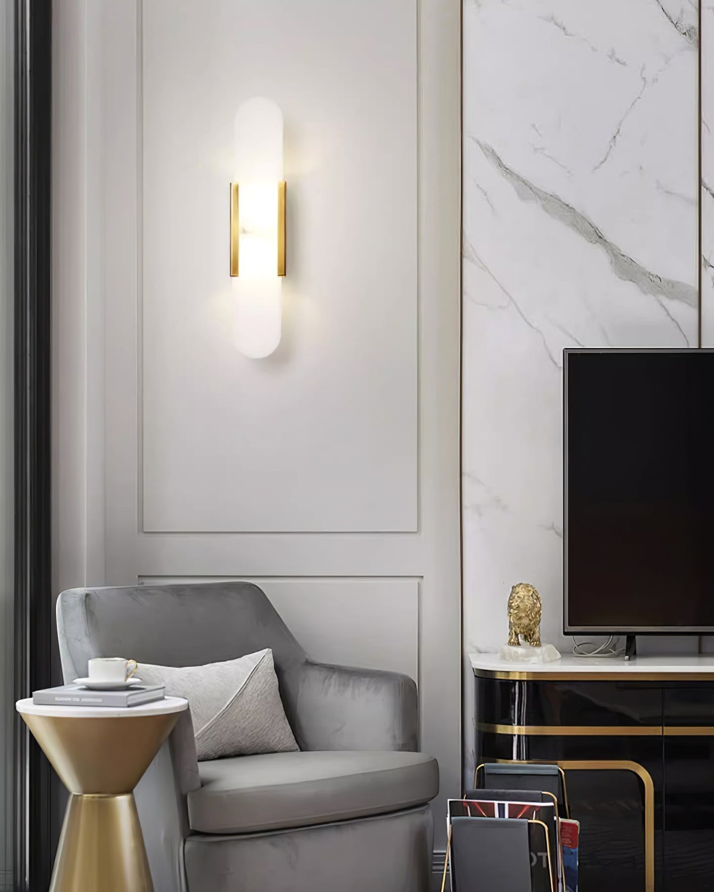 Elegant Melange - Handgjord Alabaster Vägglampa