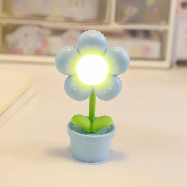 BloomLite – Atmospheric Floral Table Lamp with Soft LED Lighting