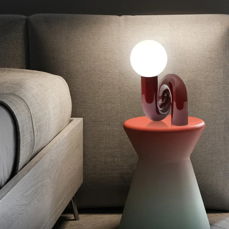 GlassSphere - Elegant Glass Ball Lamp for Stylish Spaces 
