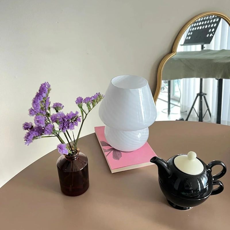 Lyxig Murano Glas Bordslampa - Elegant och Unik