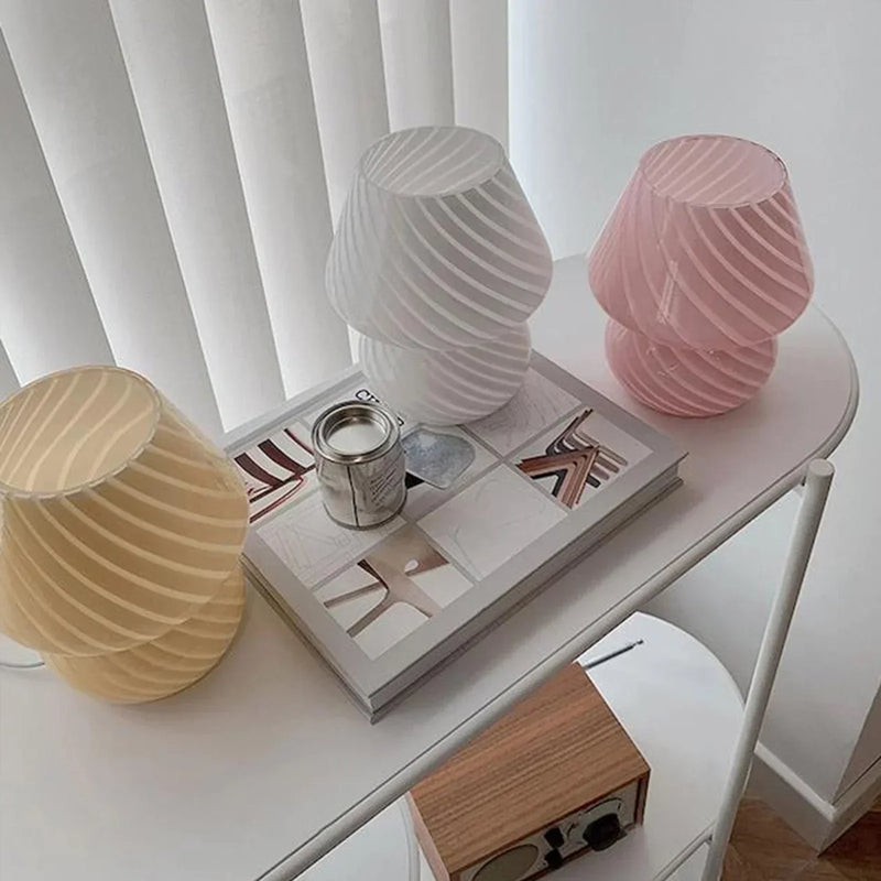 Lyxig Murano Glas Bordslampa - Elegant och Unik