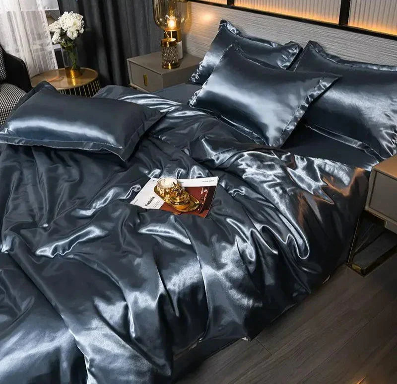 SatinLuxe Bedspread - Luxurious Satin Bedding for Your Bedroom