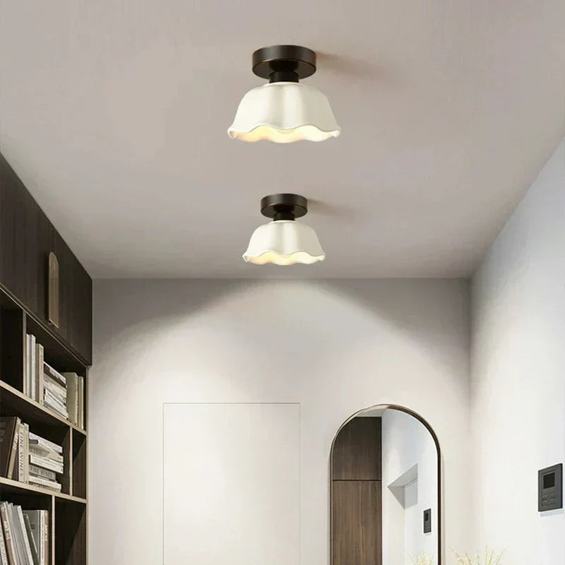 GleamSphere - Elegant Chrome Candle Made of Ceramic and Glass