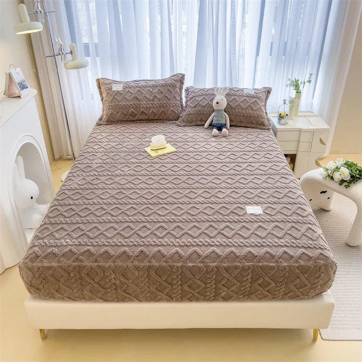 LuxeLoom Duvet - Luxurious Fleece Duvet for Ultimate Warmth and Comfort