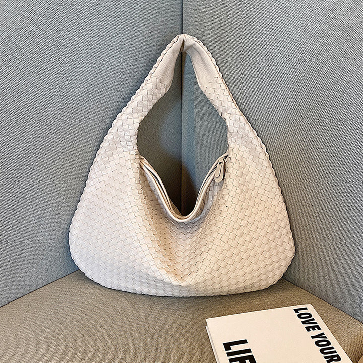 BohoCarry – Stylish Woven Bag for Women