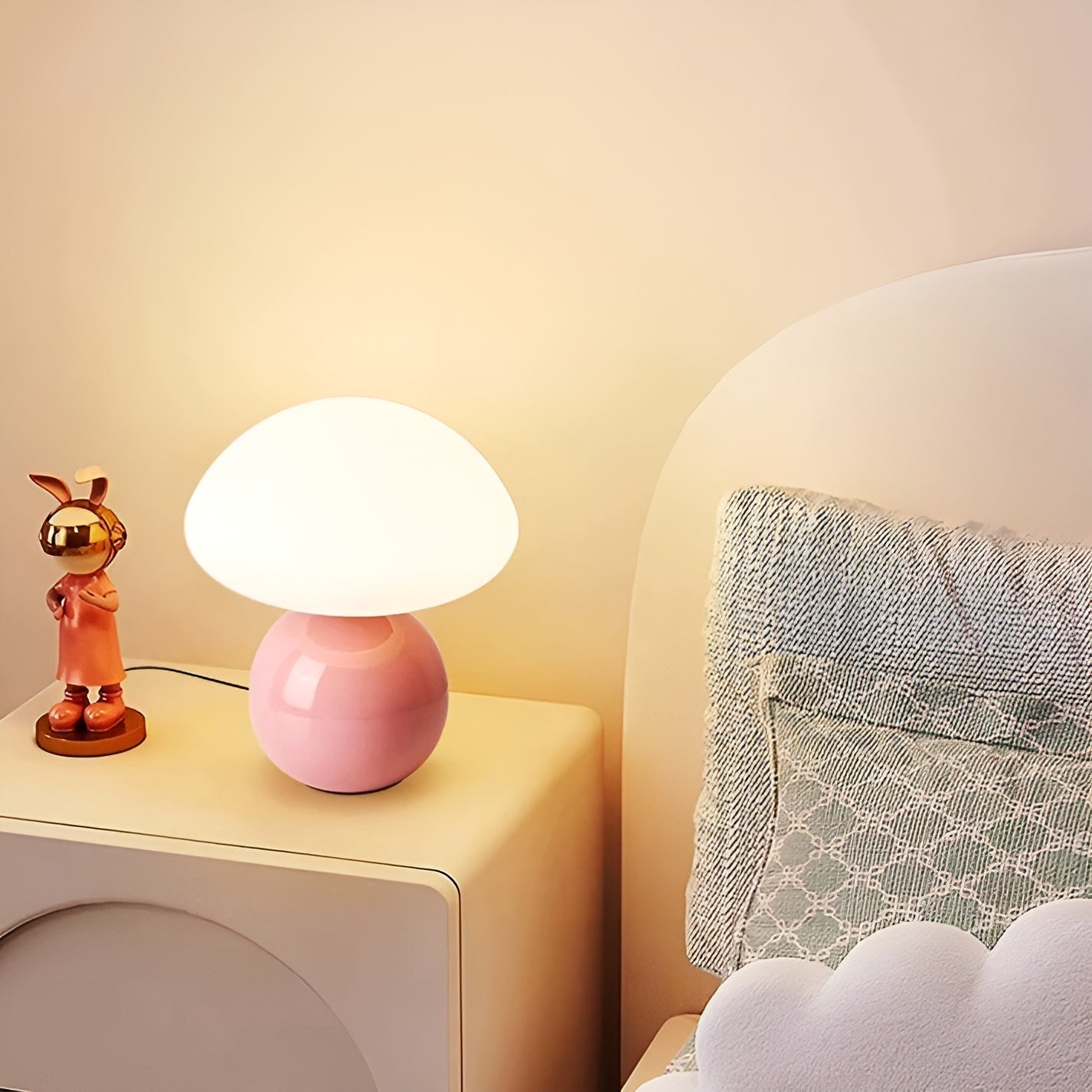 Elegant Mushroom LED Lamp – Warm Light &amp; Luxurious Atmosphere