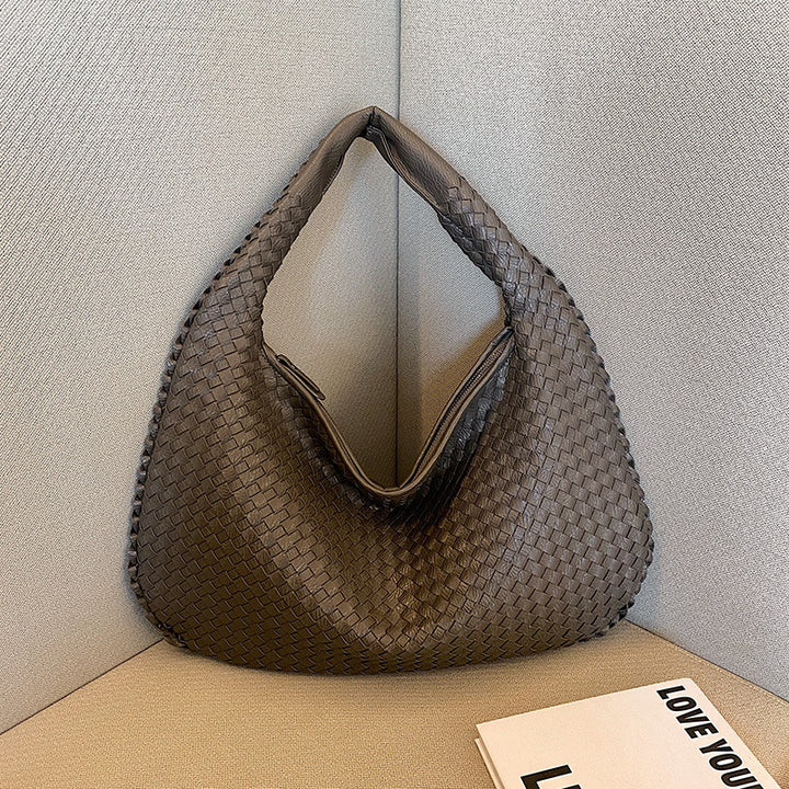 BohoCarry – Stylish Woven Bag for Women