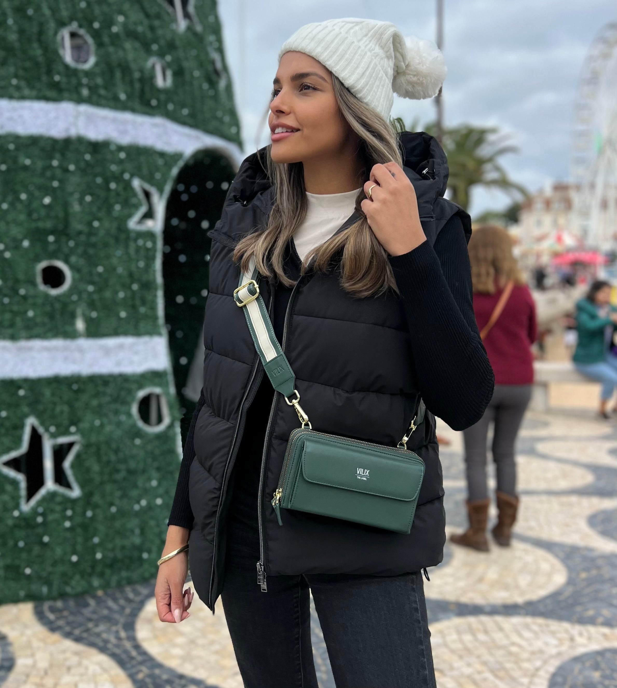 EviBella Bag – Elegant Compact Phone Holder