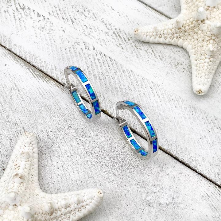 Elegant silver ocean ring with opals - Finn 