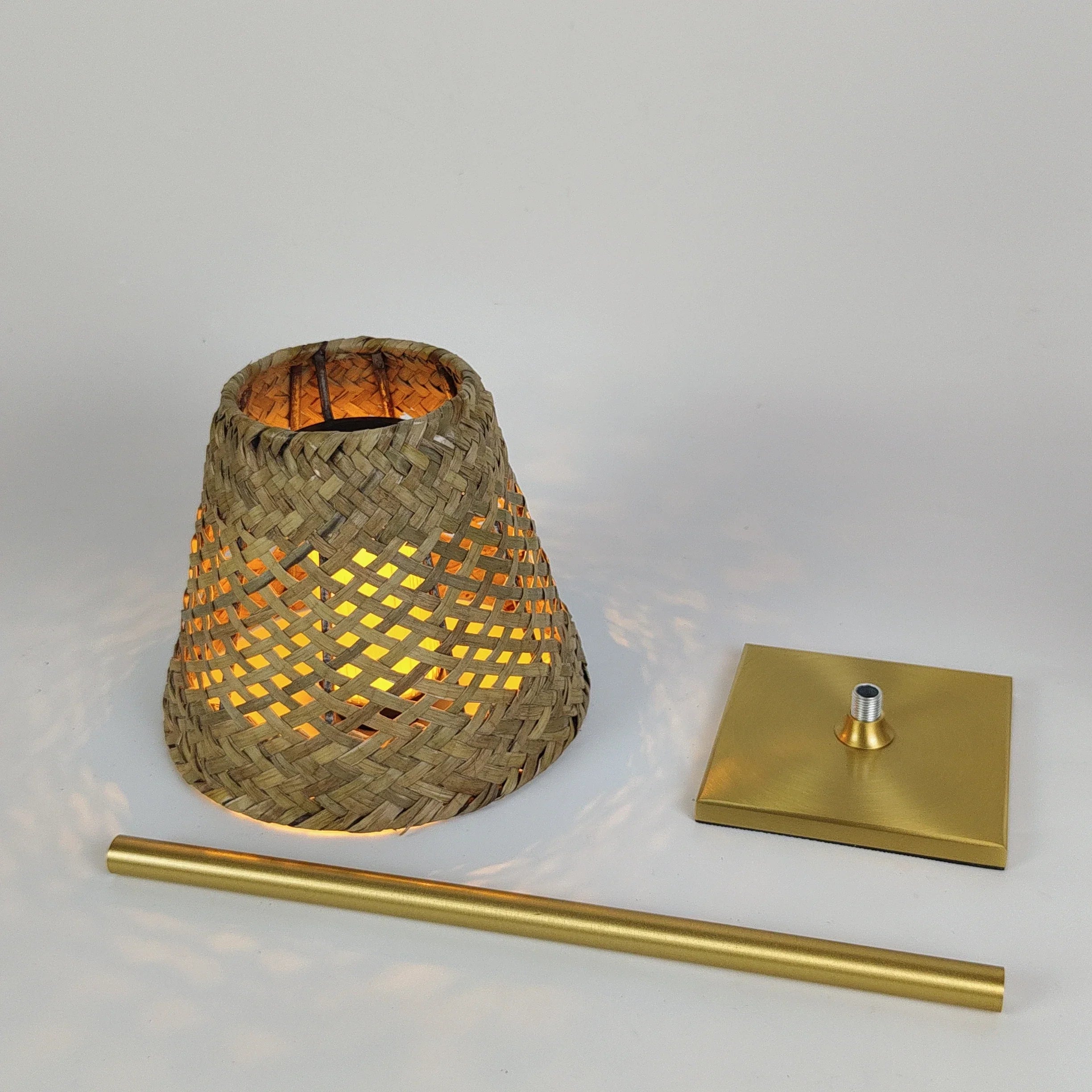 Wireless LED lamp - Modern design for any room