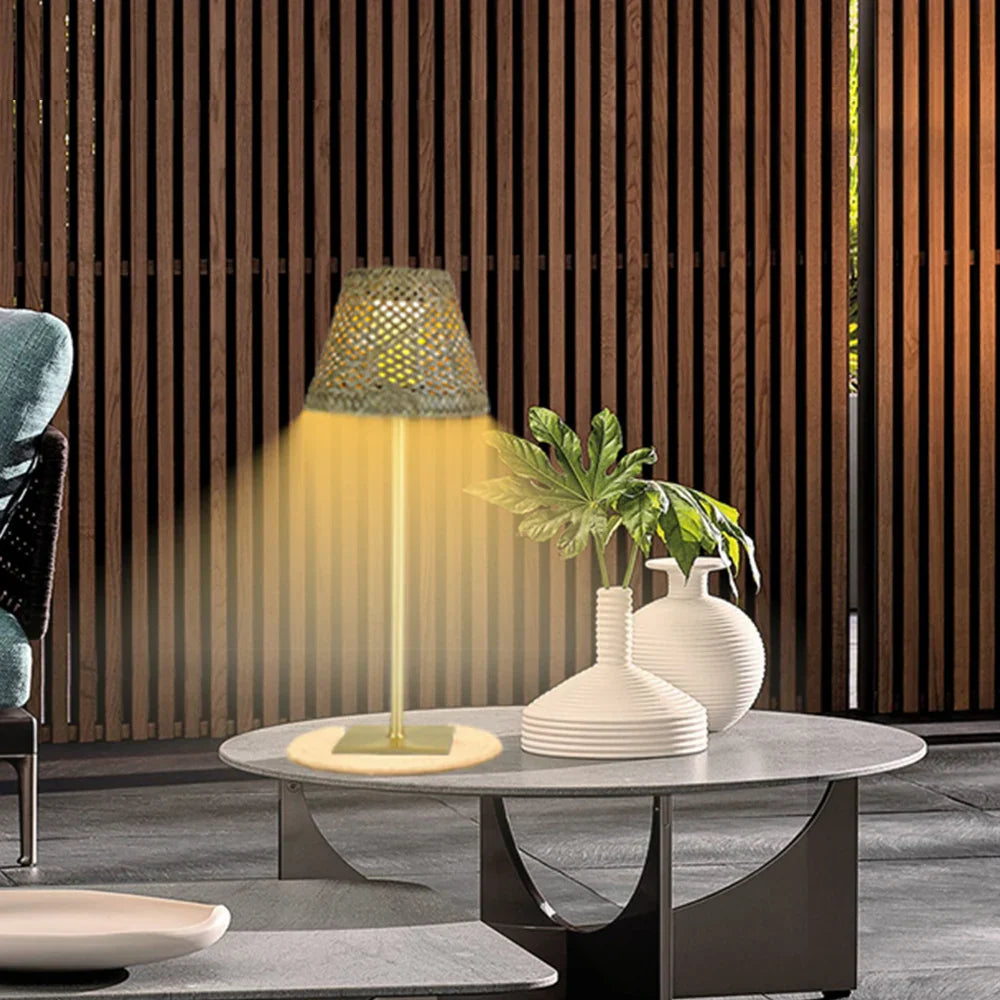 Wireless LED lamp - Modern design for any room