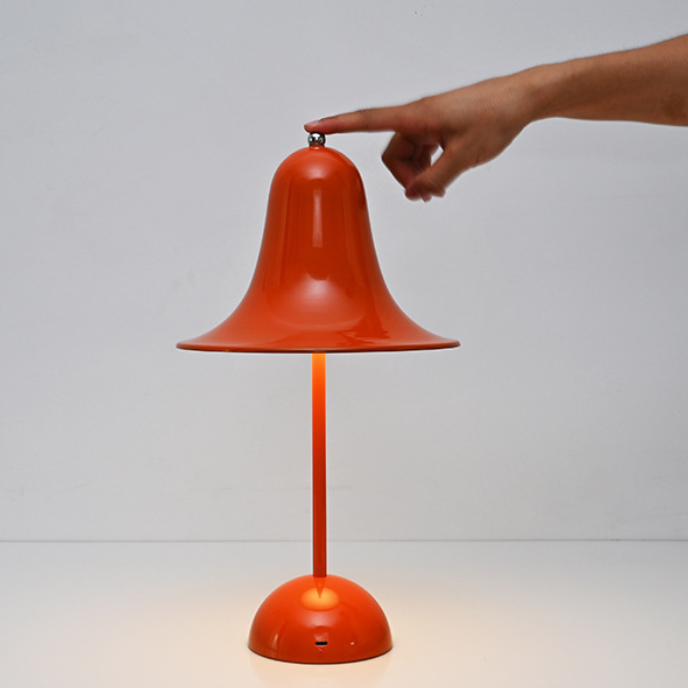 Classic Cap Wireless Table Lamp - Timeless Design and Long-Lasting Battery