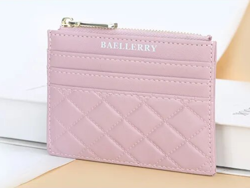 CardMate – Stylish padded card holder for your desk
