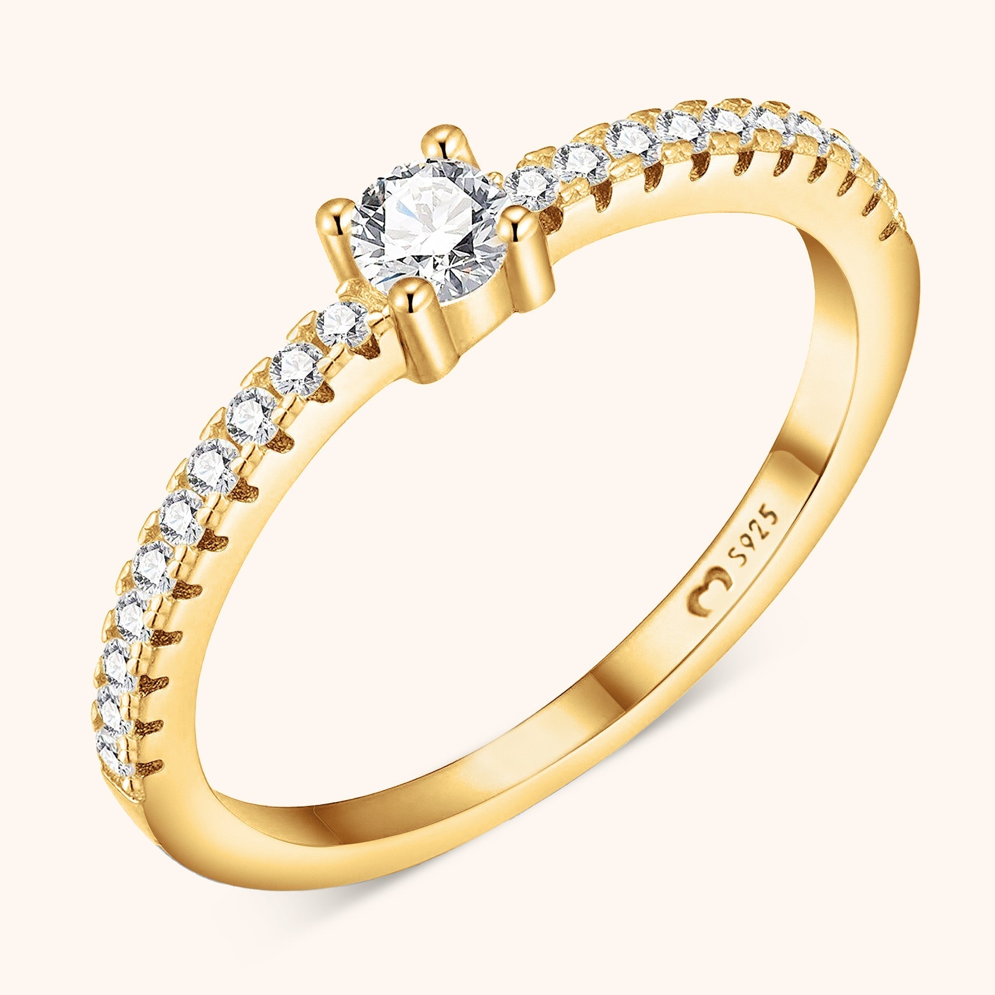 Elegant Sienna Ring with Dazzling Zirconia Stones 