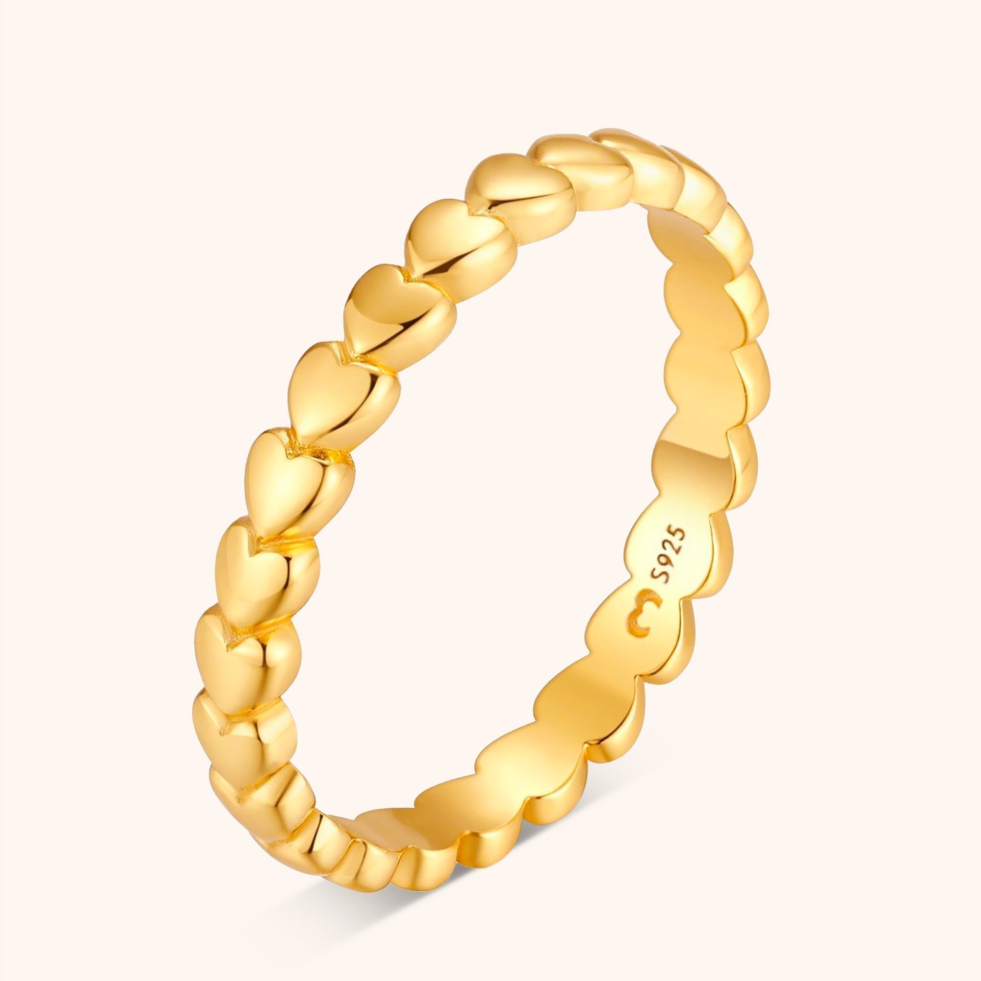 Aurora Heart Ring - A Pinch of Elegance