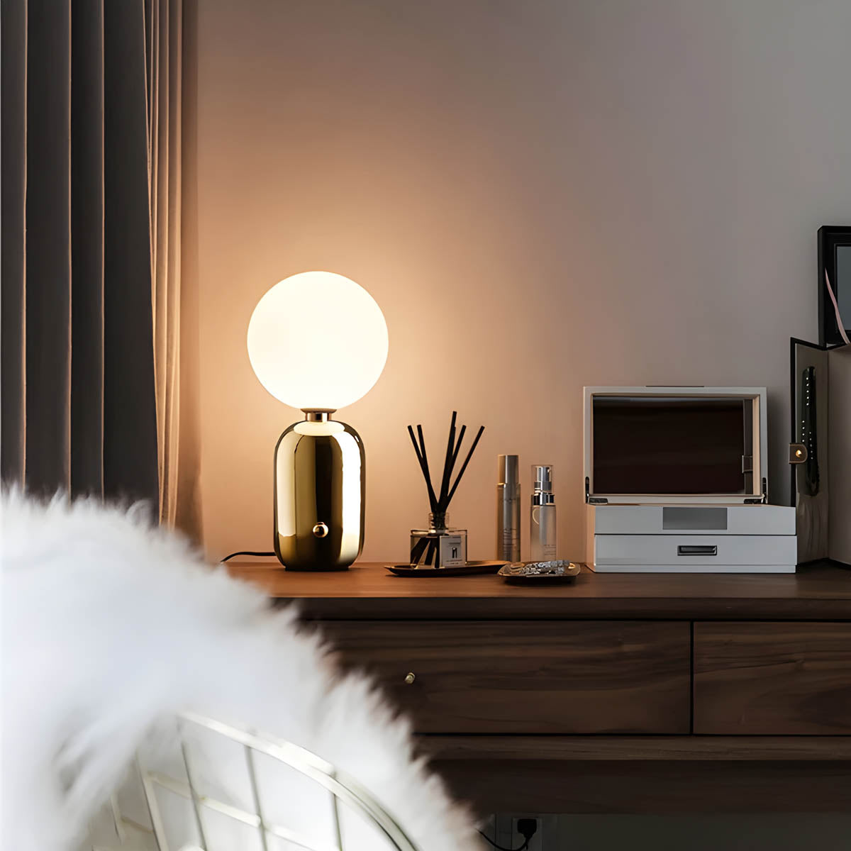 RaisoGlow Ljus - Minimalistisk Modern Bordslampa för Stämningsbelysning